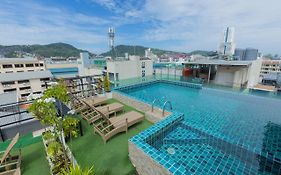 Patong Buri 3*